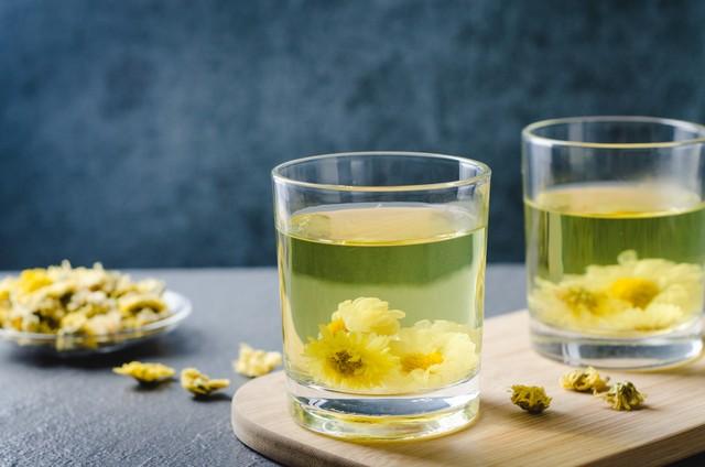 51岁阿姨只喝陈皮茶不喝白开水,6个月后去检查,身体状况如何?