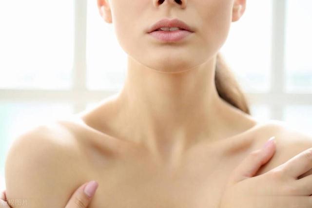 夫妻亲热时，这4个部位是“禁区”，为了爱人健康，要忍忍