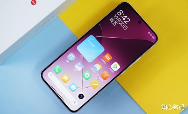 小米终于妥协!骁龙8Gen3+龙晶玻璃,16GB+512GB突降1110元