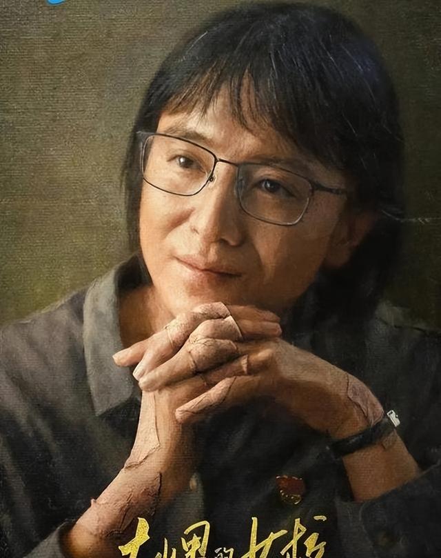 才播2集，就飙升榜第一！张嘉益董洁这部剧，成2024又一黑马！