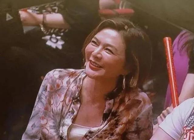 关之琳:玉女传奇与岁月沧桑,顷国顷城的容颜变大妈!