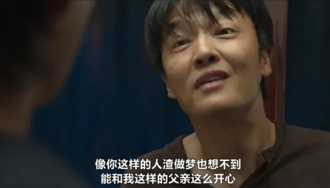 性张力拉满,Netflix新剧真狗血啊