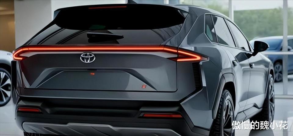 提前锁定爆款？2025款丰田“RAV4”谍照现身，或提供七座版！