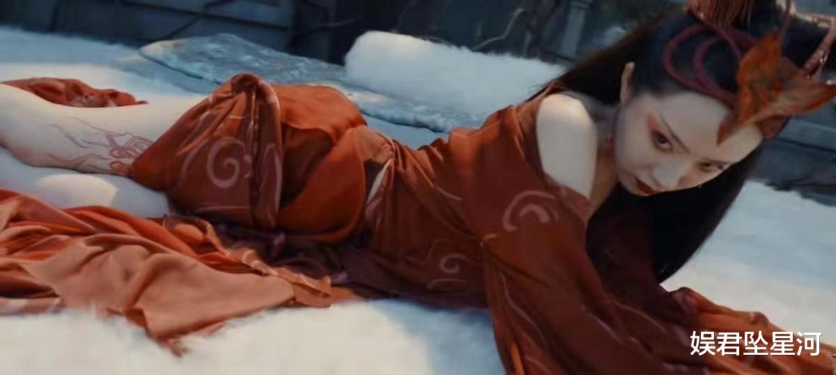 演完妲己演画皮，43岁发福的她还在演大美女，亲手打碎童年滤镜