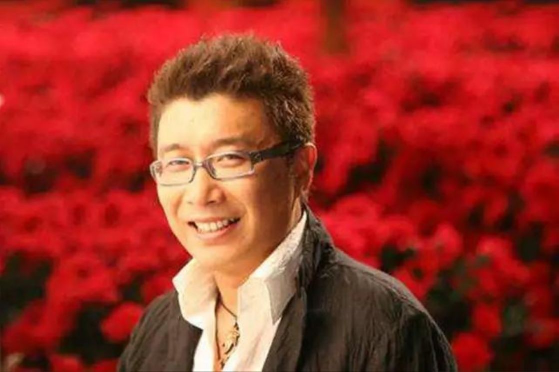 庞龙|歌手庞龙：曾凭一首歌赚2亿，巅峰时上4次春晚，如今怎么样了？