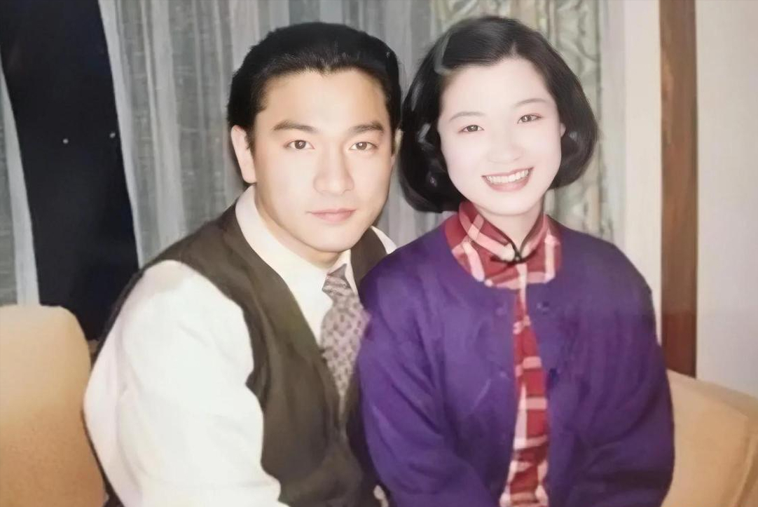 重温《笑傲江湖》，发现最漂亮的女配是《东北一家人》里的朱婷婷