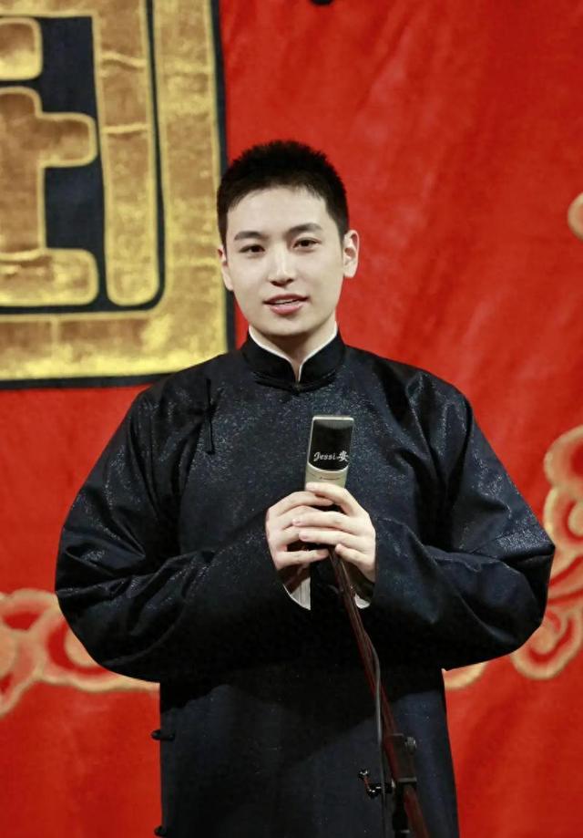 郭德纲使出杀手锏,正面回应“打压”栾云平,杨议的算盘落空了