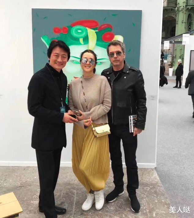 58岁巩俐换发型气质大变!纯素颜生图一股子农村大妈味,却越看越舒服