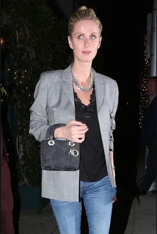 妮基·希尔顿:38岁高龄拼三胎得子,罗斯柴尔德家族有男继承人了