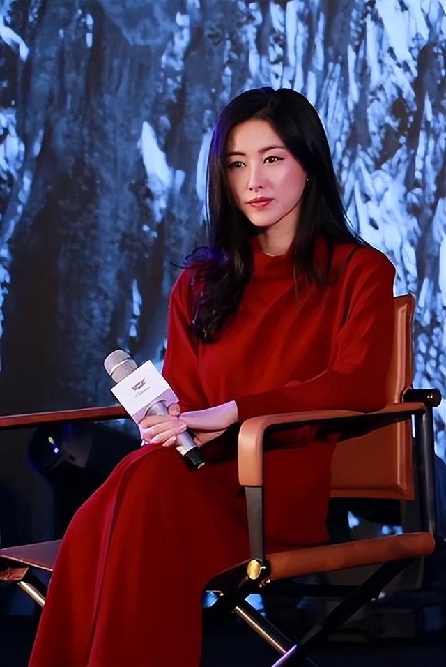 “京圈名媛”朱珠:前任个个是“人物”,37岁选择嫁给普通人