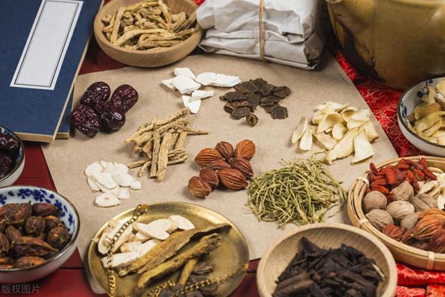 湿热哪里有,病就在哪,中医教你祛湿清热,赶走体内湿热