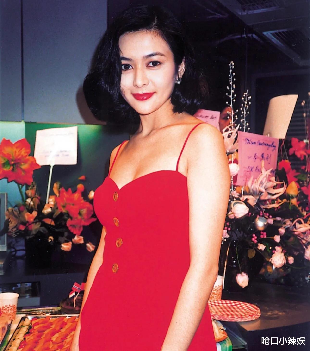 60岁关之琳大胆公开恋情!晒新男友亲密照,网友惊呼:杀猪盘!