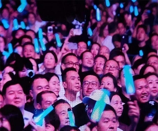 云朵回应刀郎了!若无又鸟马户们的打压,刀郎可能胜过杰克逊