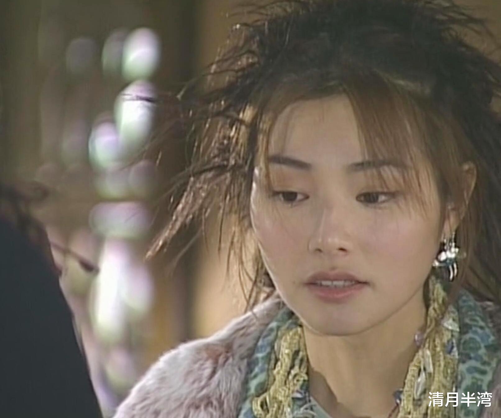 19年前这部剧，看演员表惊呆了，造型师怎么做到每人都丑了十倍？