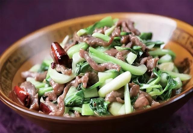 美食推荐：酒鬼问道鸭、椒盐猪小排、瓢儿白牛肉制作方法