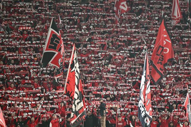 成都首战41637入场全年票房收入多少? 金牌球市有望冲击收支平衡