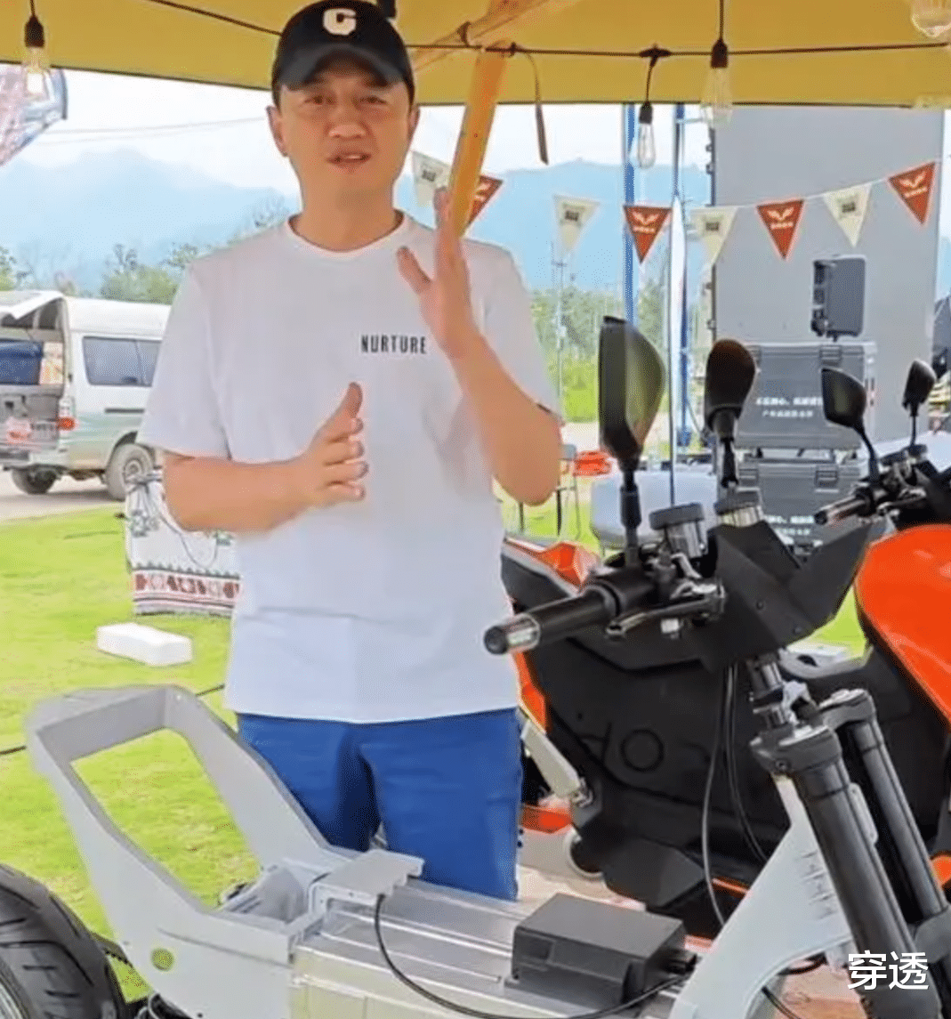 李亚鹏掉进了“创业的黑洞”:投资上亿的白酒又面临“烂尾”