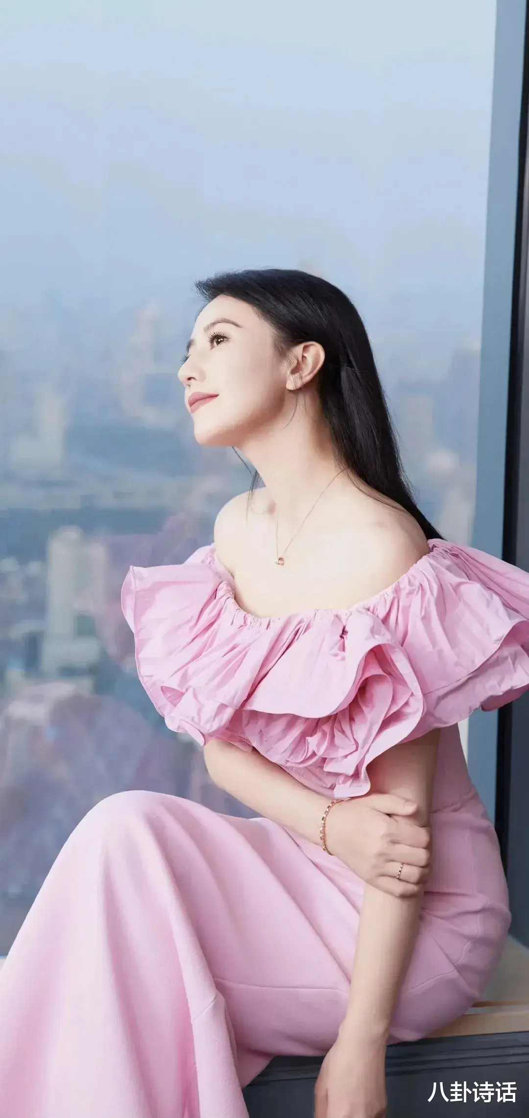 国民女神高圆圆魅力全开,倾城之恋美到窒息