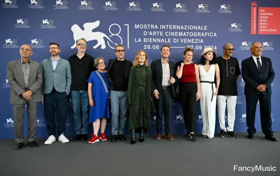 人过中年的章子怡和王菲,让人看到了骨相美的和皮相美的区别!