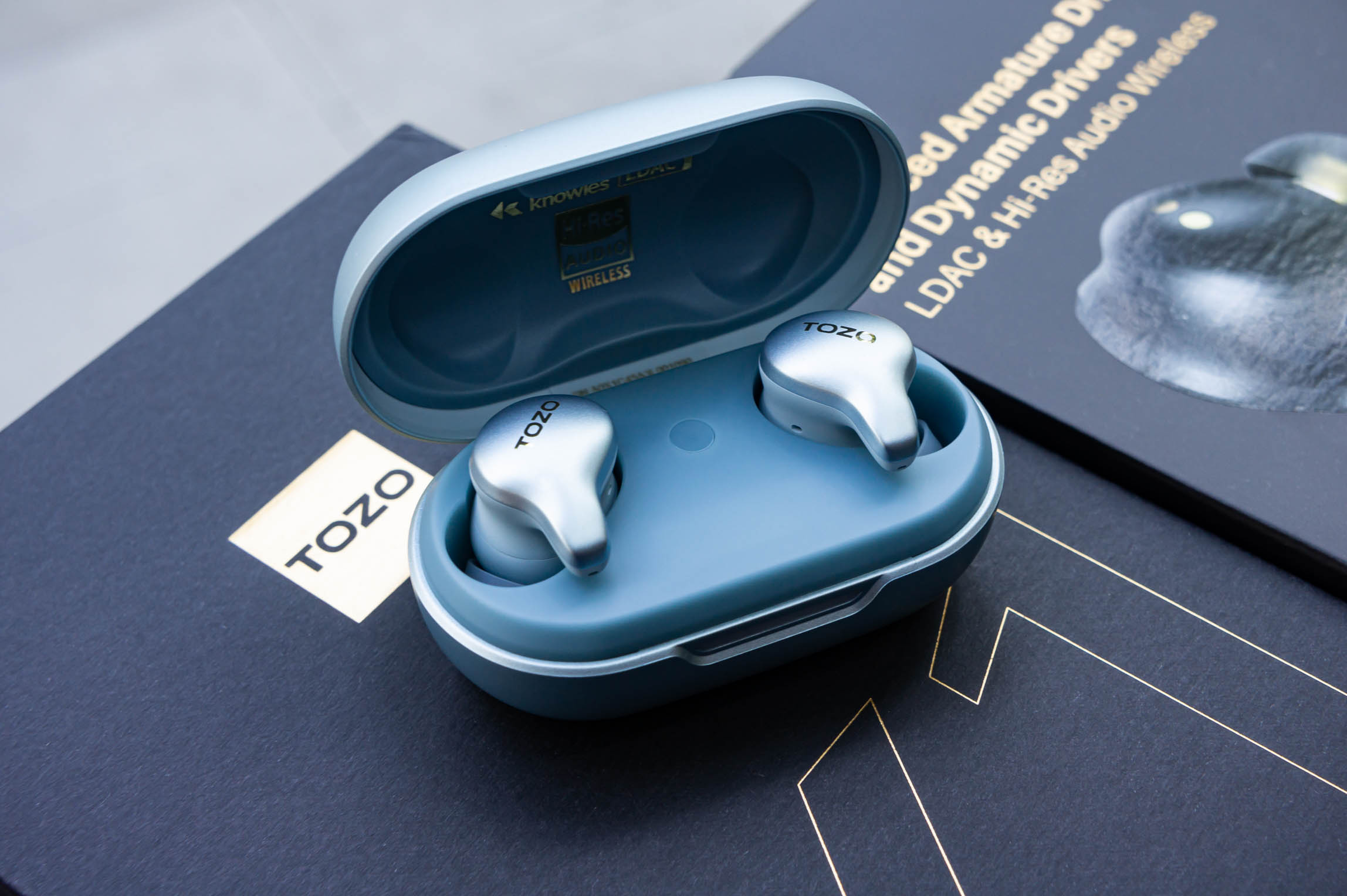 旗舰级真无线耳机!TOZO Golden X1真无线主动降噪圈铁蓝牙耳机