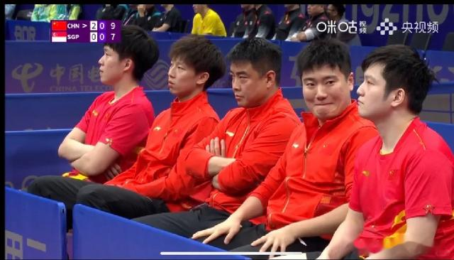 樊振东,胖过瘦过但是没丑过,他年轻时候帅的啊,好可爱好软萌