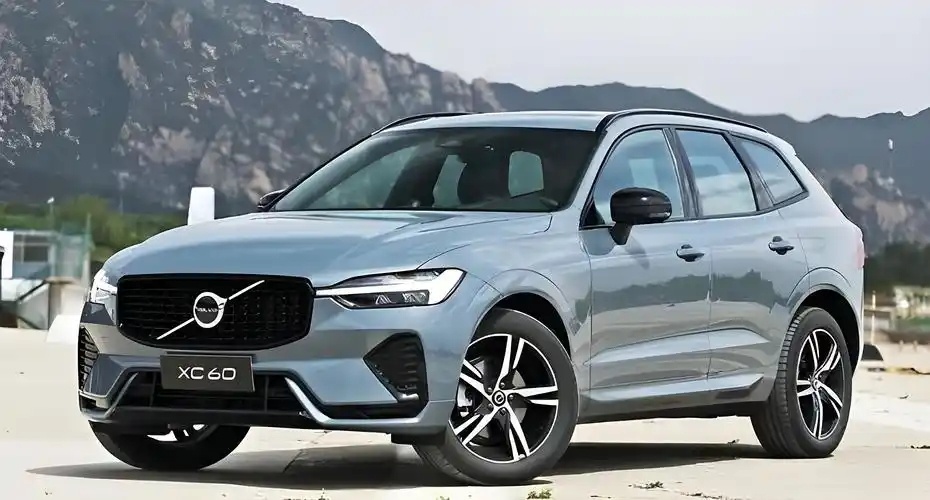 2025款沃尔沃XC60深度解析：2.0T+四驱，安全顶呱呱，价格跌冒烟