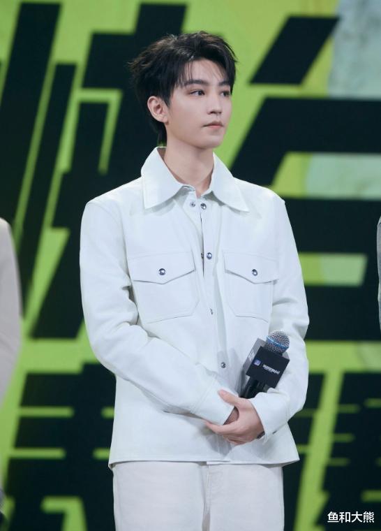 百花影帝争议升级!超30位评委弃票,王俊凯千玺入围资格被质疑