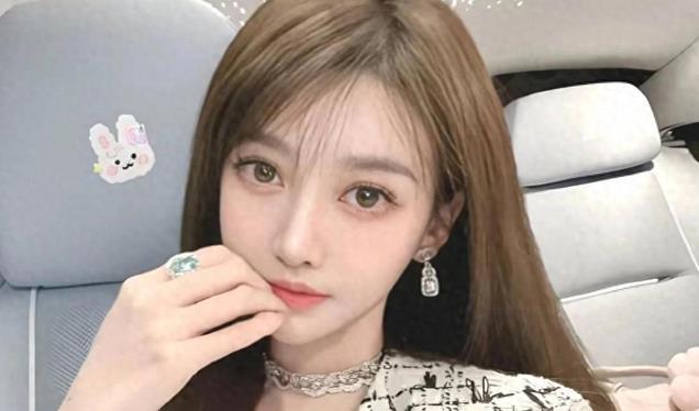 黄晓明放出分手信号，叶珂快速反击，她还没放弃，但手段依然拙劣