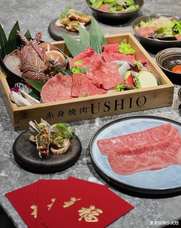 李嘉欣和姐姐一起庆生,62岁李嘉明变漂亮,姐妹同框吃和牛