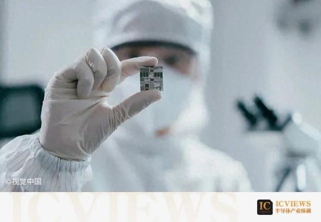 黄仁勋谈美国芯片管制：尽最大努力服务中国