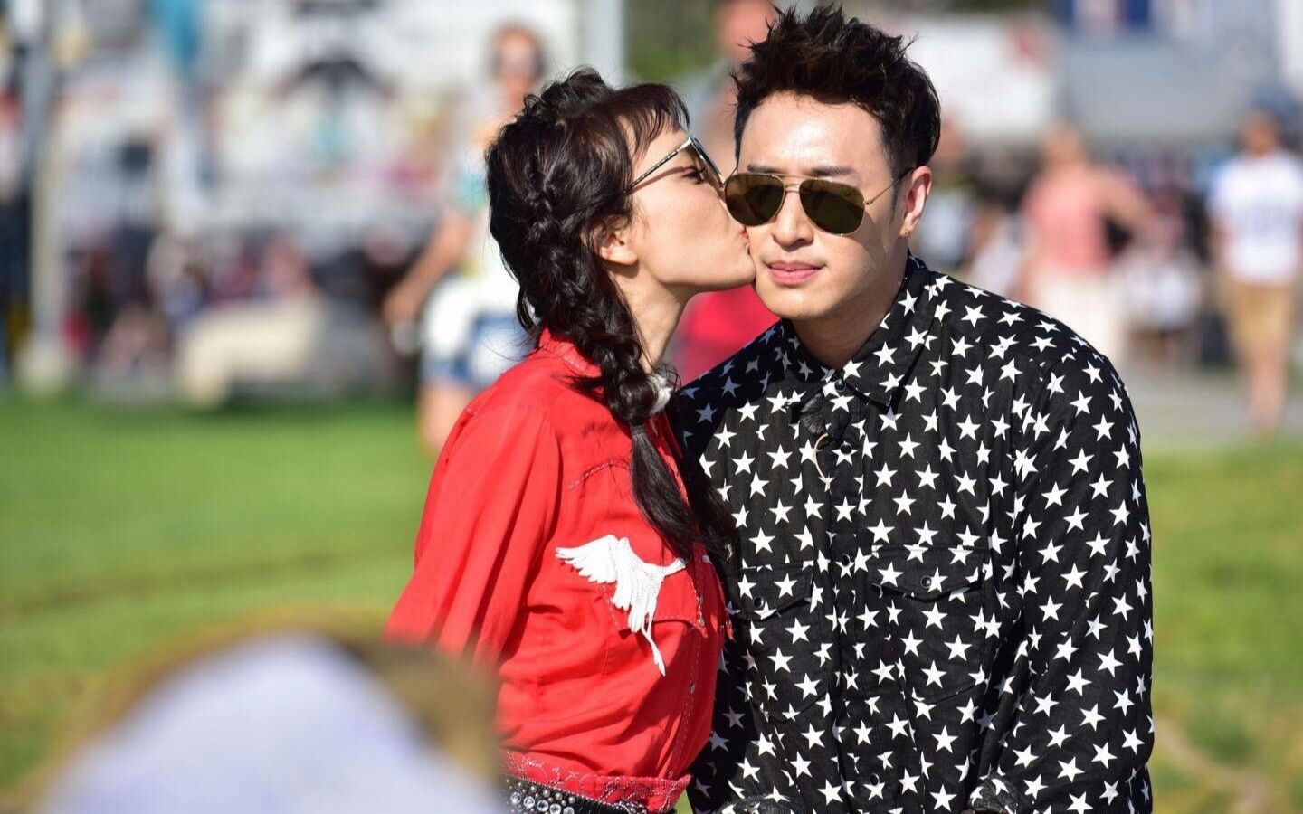 吴昕郑凯深夜同居实锤，12年关系浮出水面！