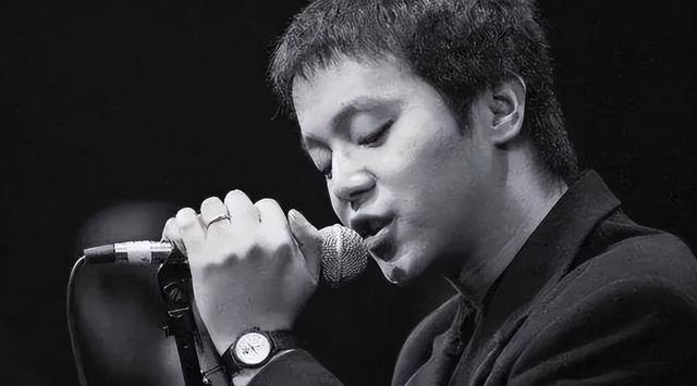 事实证明,“闷声干大事”的窦靖童,已经走上星二代的另一条大道