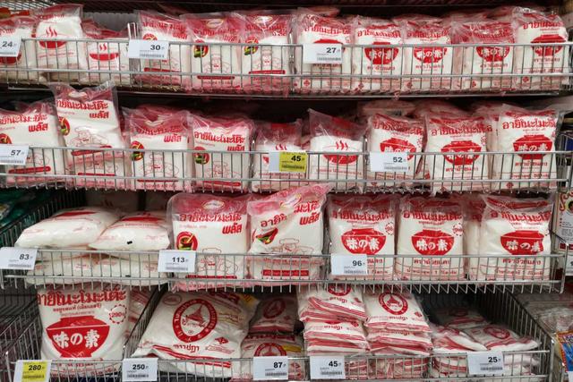 明明香椿这么难吃,凭啥卖你100多一斤?