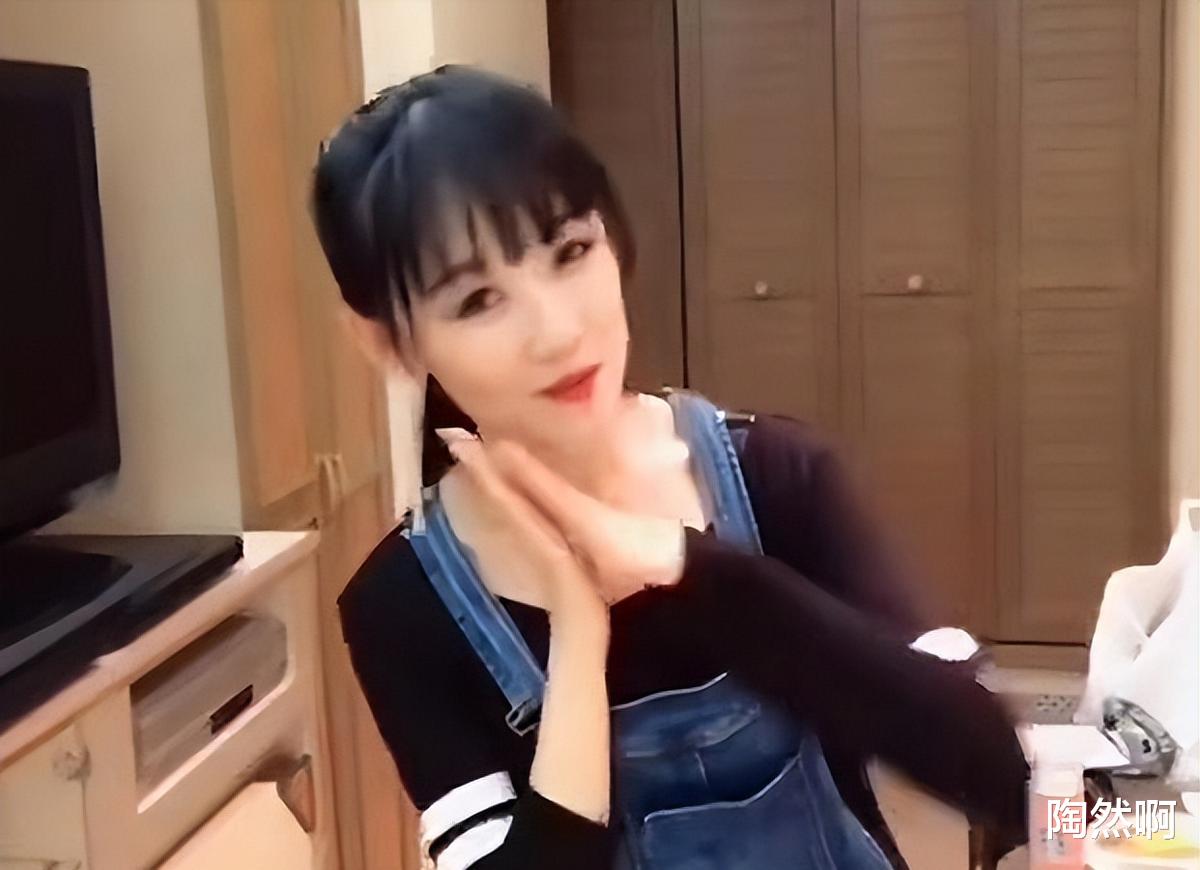 女歌手申烨去世，年仅40岁！曾多次登上央视演出，终究没等到过年！