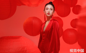 结婚五年，她的白月光回来了，为了她的白月光，她的噩梦便开始了