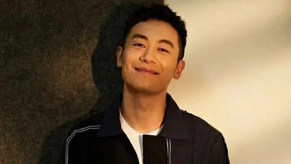 朱亚文，终于为“狂妄自大”付出了代价