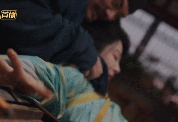 从头到脚皆可替?32岁杨紫这个镜头,给了多少流量明星一记耳光