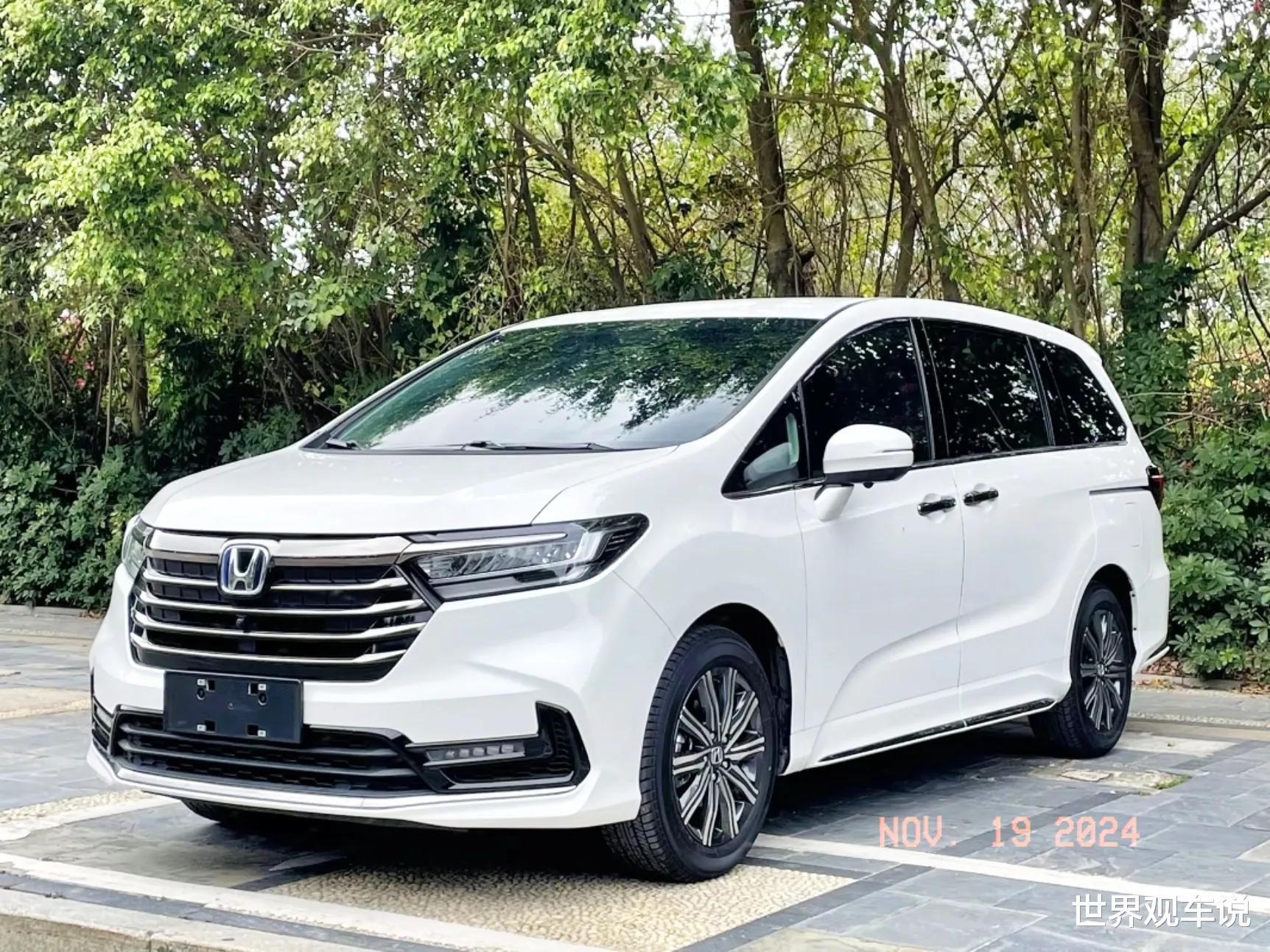 开了1万公里本田奥德赛，再开同价位国产MPV，差距真明显，别选错