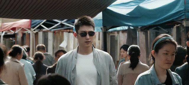 央视又甩出“黑马”剧！上线1天全国收视率第一，剧情越看越上瘾