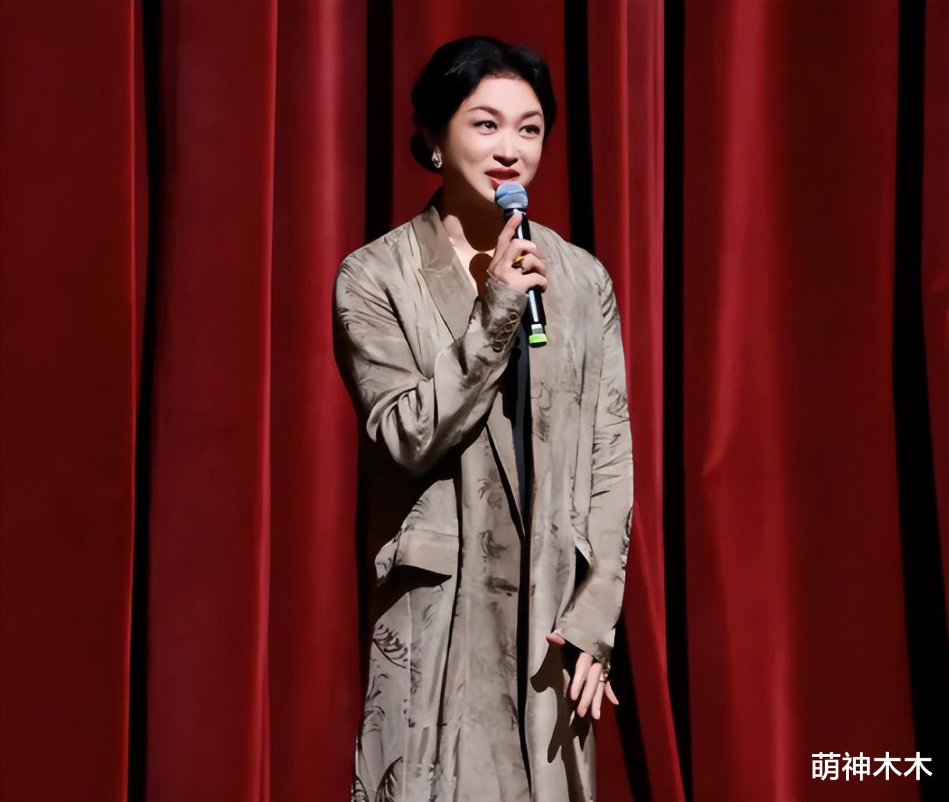 金星风波最新进展!账号屏蔽超话被关,转战海外演出面容憔悴