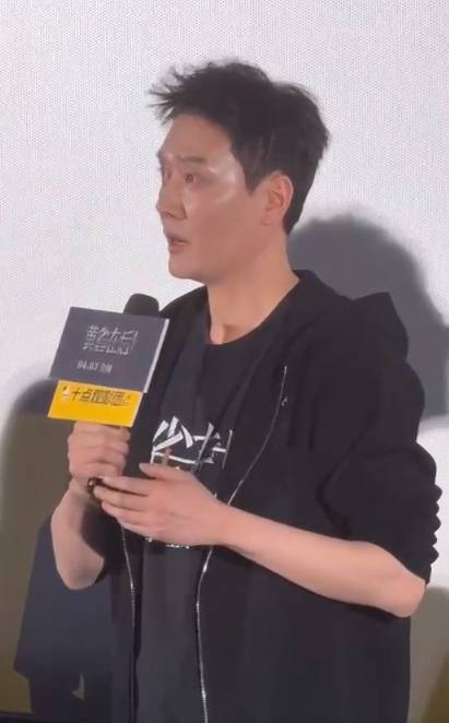 冯绍峰聊儿子几欲痛哭！离婚后很珍惜和孩子相处，努力做个好父亲