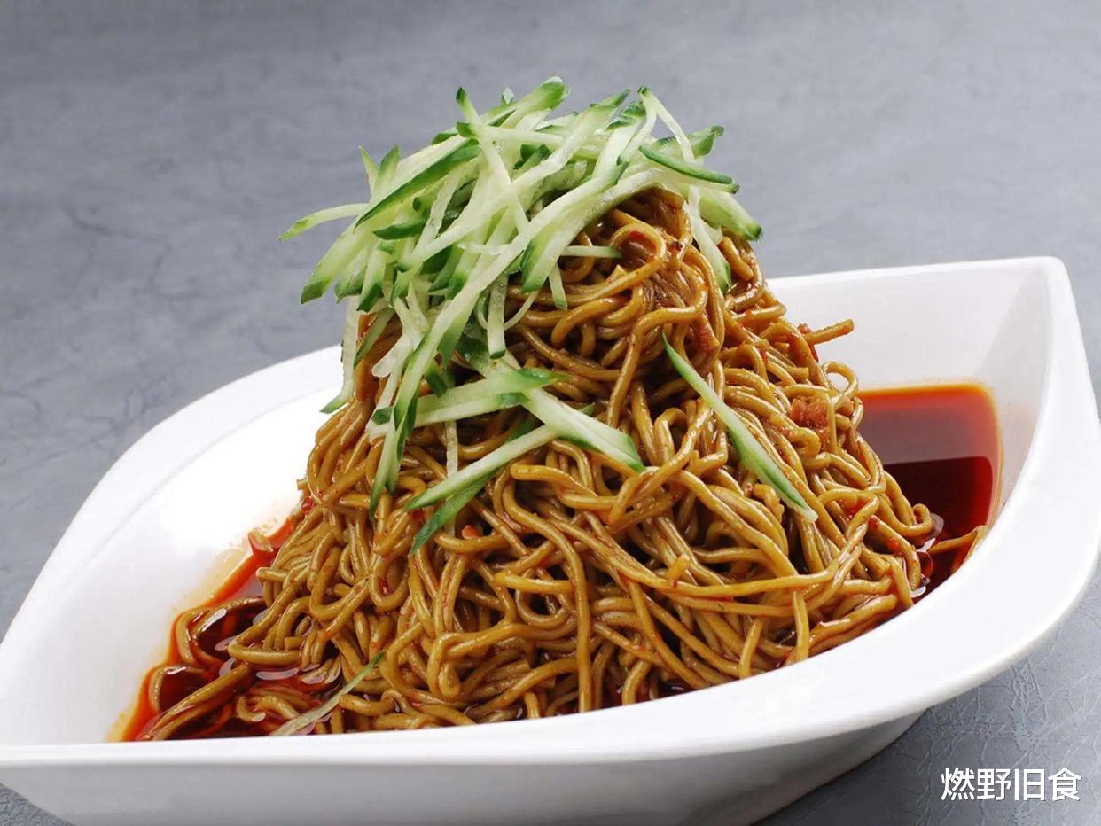 大西北值得推荐的两大碳水之都,美食美景均王炸,没512G的胃别来