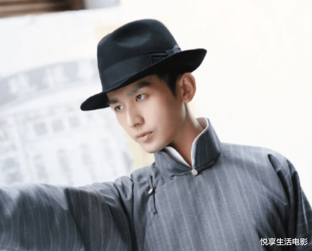 条件越艰苦，拍出来的革命剧越好看！《深潜》和《潜伏》差了不止一个量级！