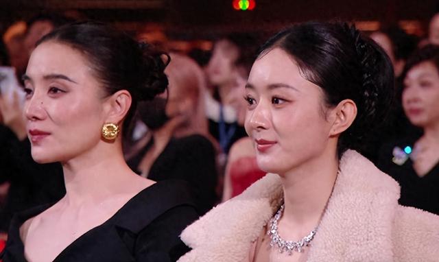 微博之夜区别对待!李沁座位边缘化愤然离场,连获奖感言都不让说