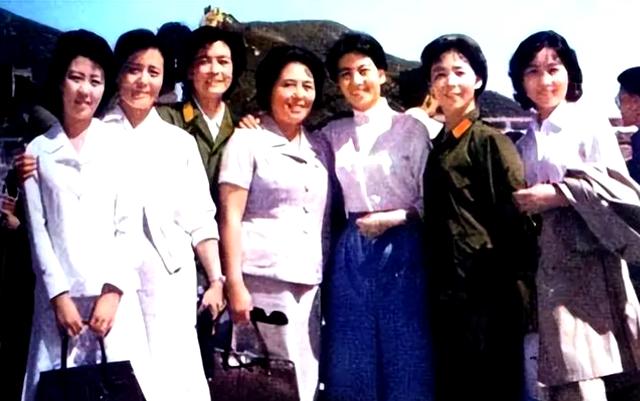 著名演员卢桂兰:前夫悲情离世,再婚带儿子嫁给知名特型演员