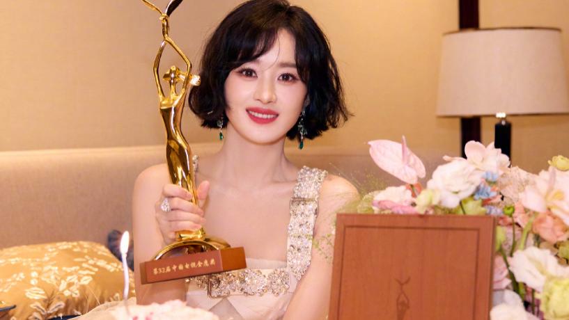 这一次，37岁的赵丽颖，让所有人都刮目相看