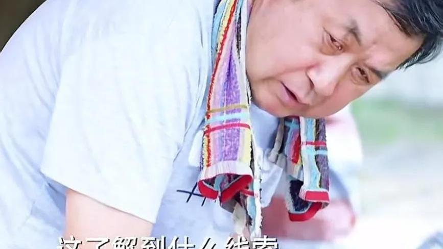 《我是刑警》连路边一个卖菠萝的都是影帝般演技！它不爆，谁爆？