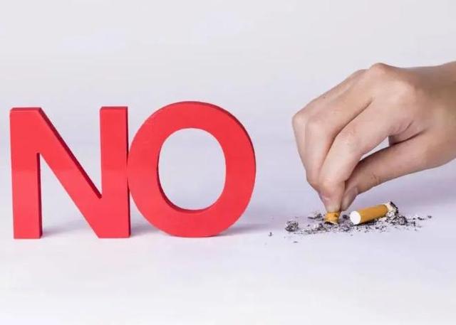 “抗衰老”的8大行为,泡脚排第6,看完榜首,希望你能坚持