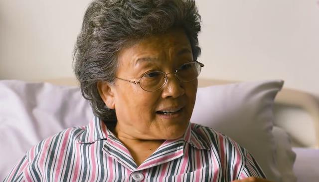 同样是演“女领导”,将宋春丽和张凯丽放在一起,差距就出来了