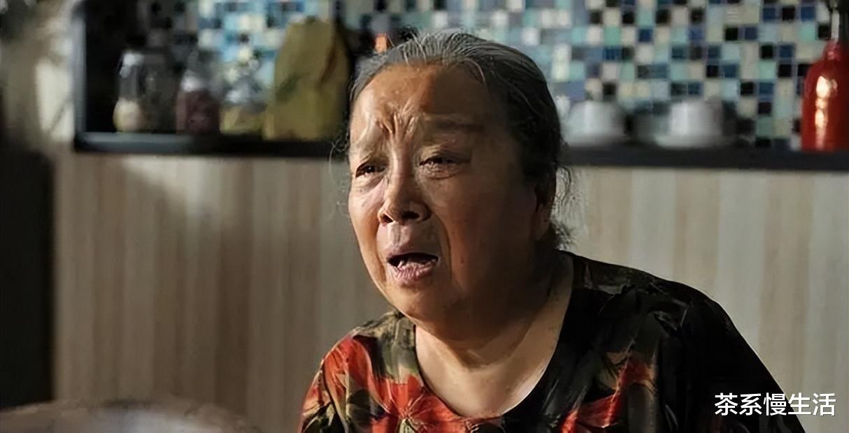 扮演坏人“坏到骨子”的 6位明星，个个都是好演员！